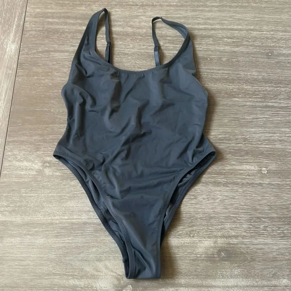 Skims Scoop Neck One Piece Swimsuit Gunmetal Grey size large NWT‎ in packaging
